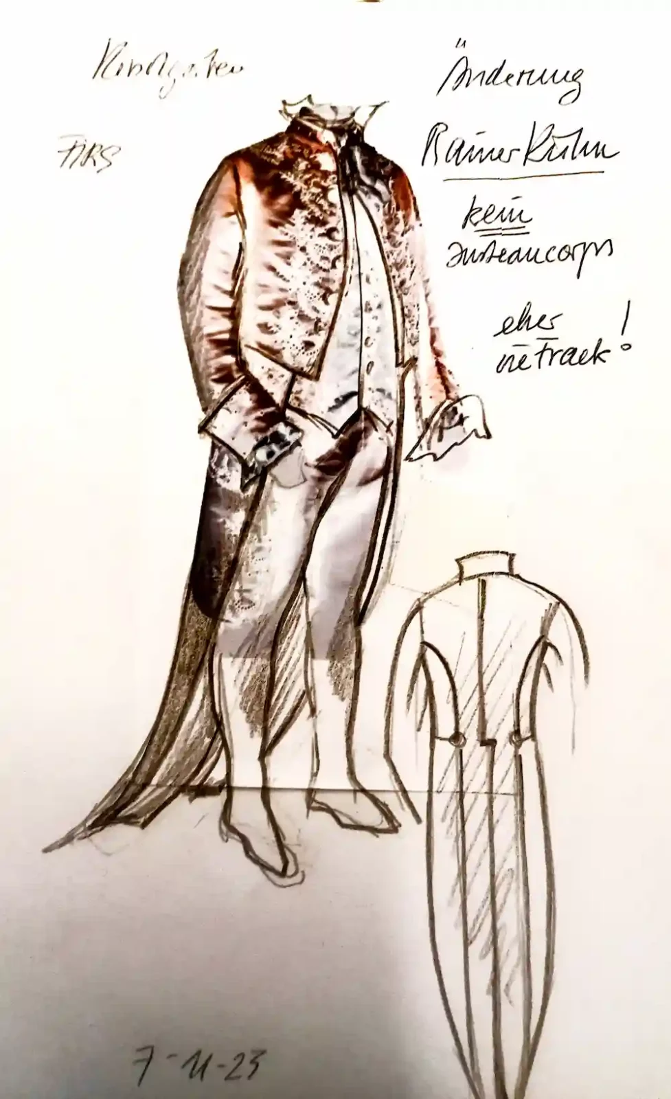 Elegantes Kostümdesign als Skizze, mit kunstvollen Mantel und Details für ein historischen Film oder Theaterstück.